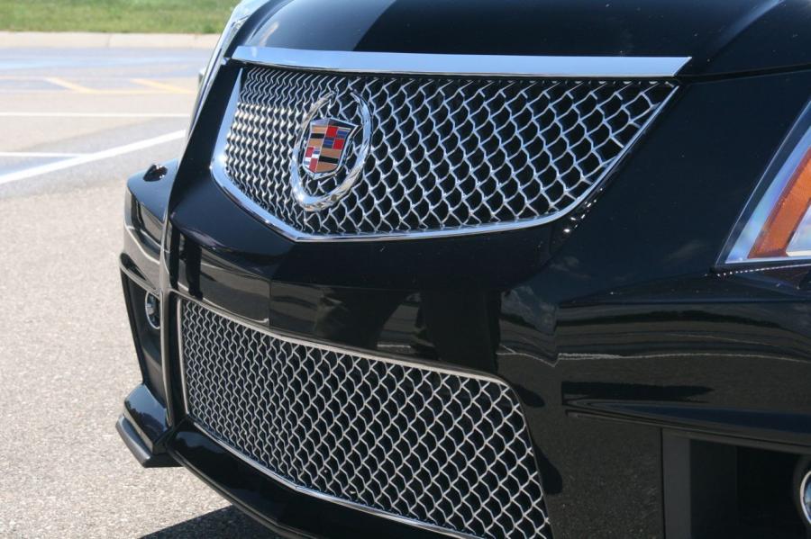  Cadillac CTS-V Coupe 2010 года  (фото 217 из 315)
